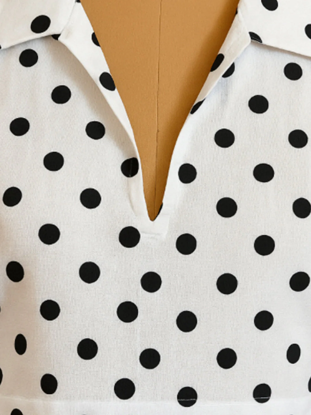 Cream Polka Dot Sleeveless Top - Image 5