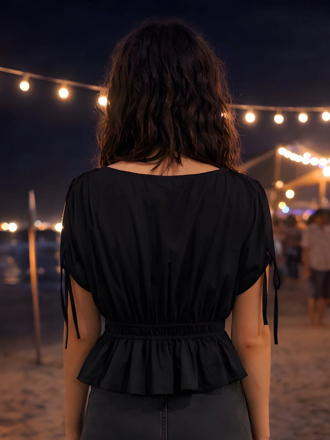 Black Solid Sleeveless Tops - Image 4