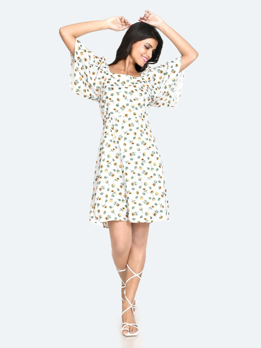 White Floral Print Flared Sleeve Short Dress - Image 5