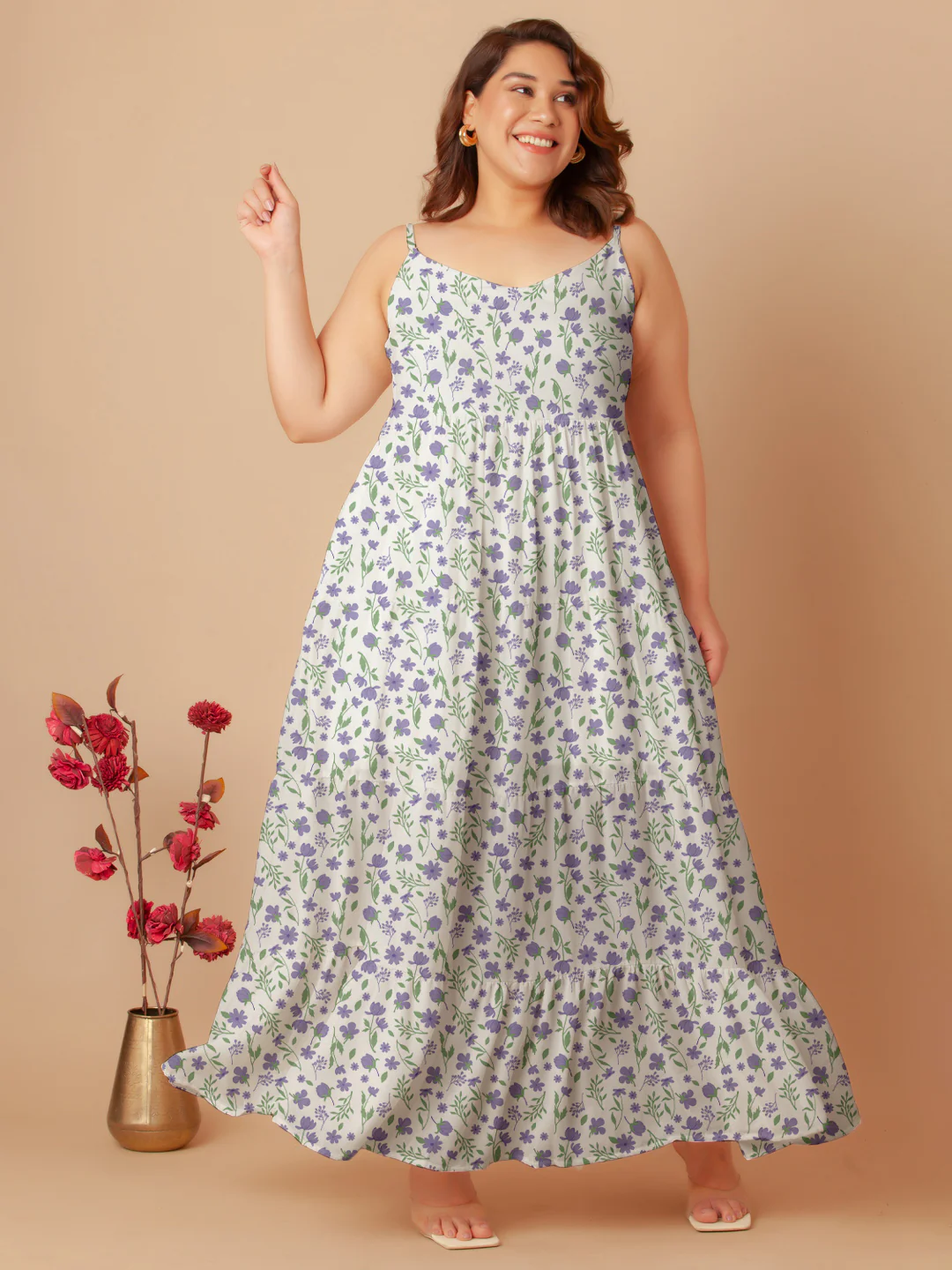 White Floral Print Tiered Maxi Dress - Image 6