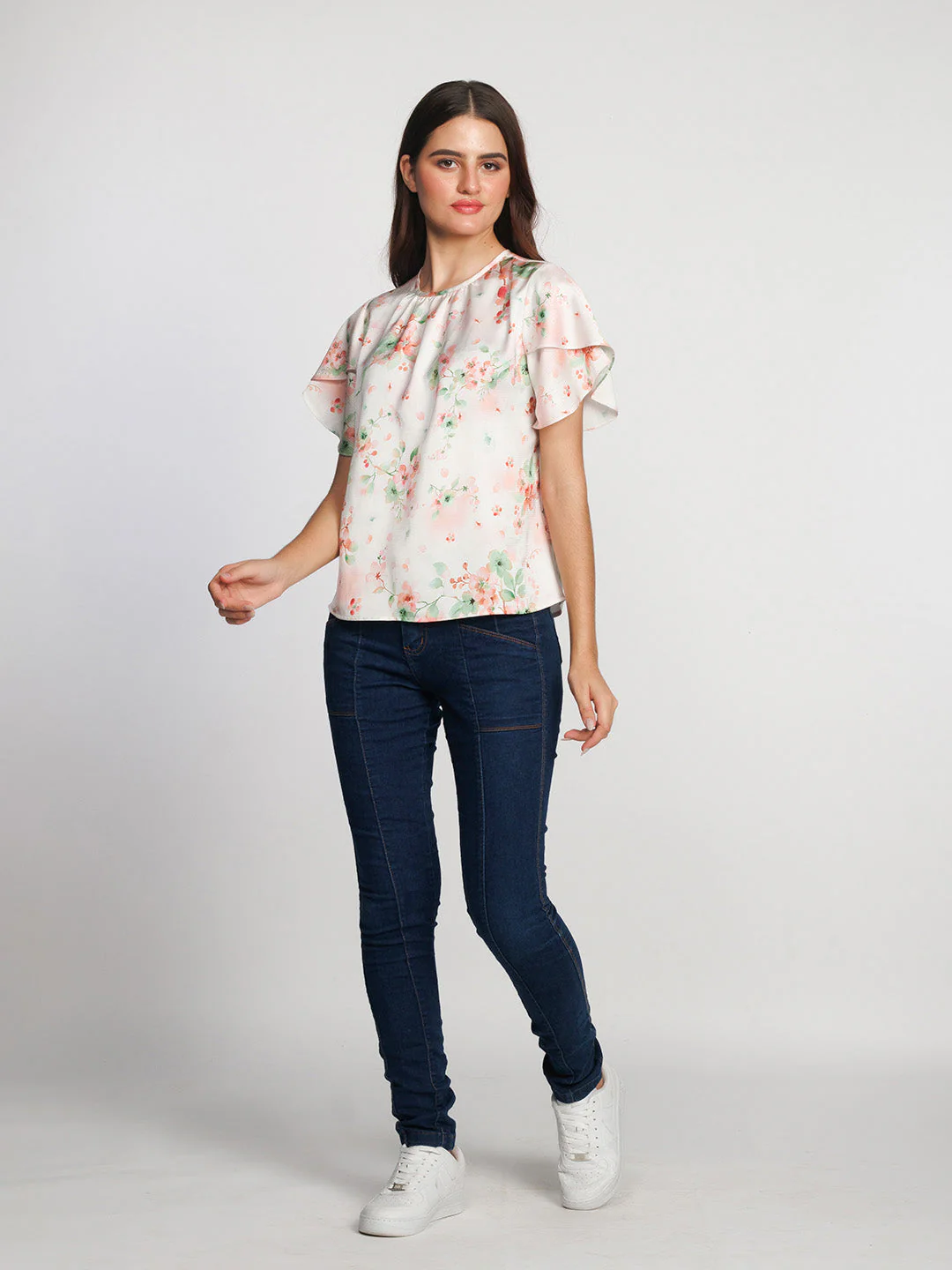 White Floral Printed Regular Top - Image 5