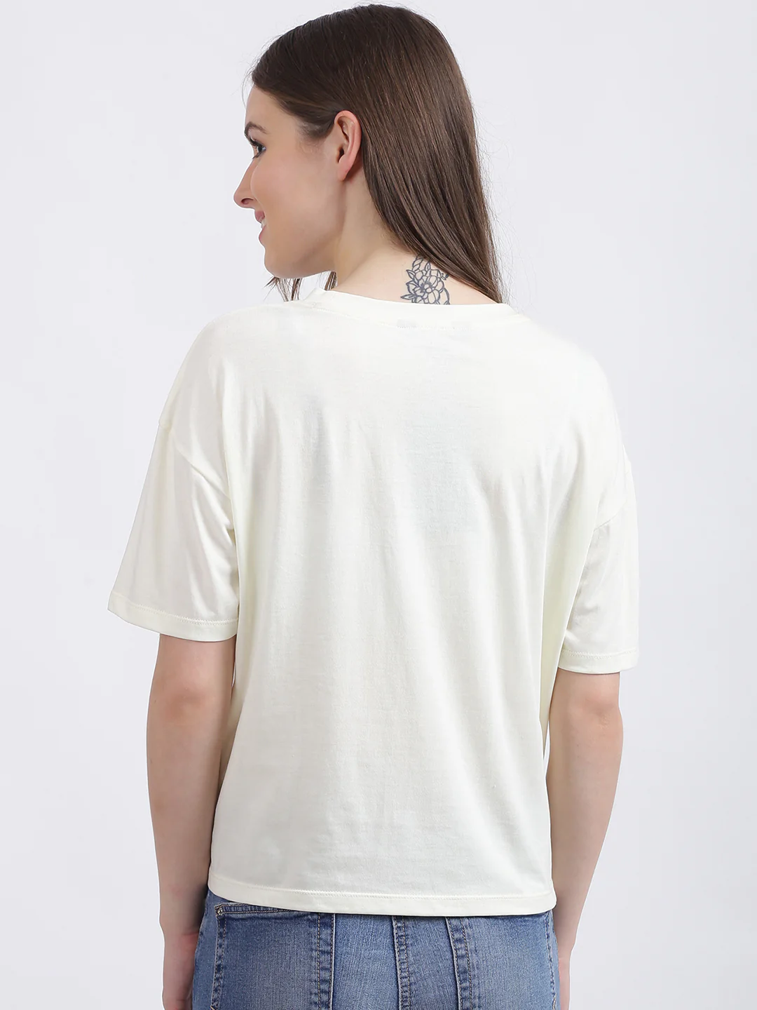 White Graphic Regular T-Shirt - Image 4
