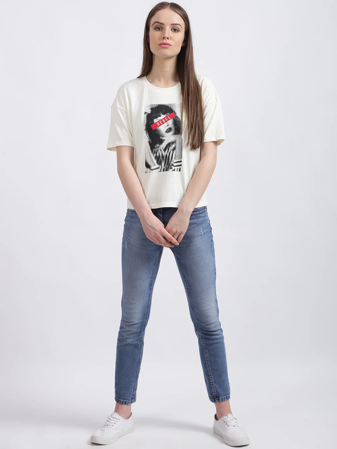 White Graphic Regular T-Shirt - Image 5