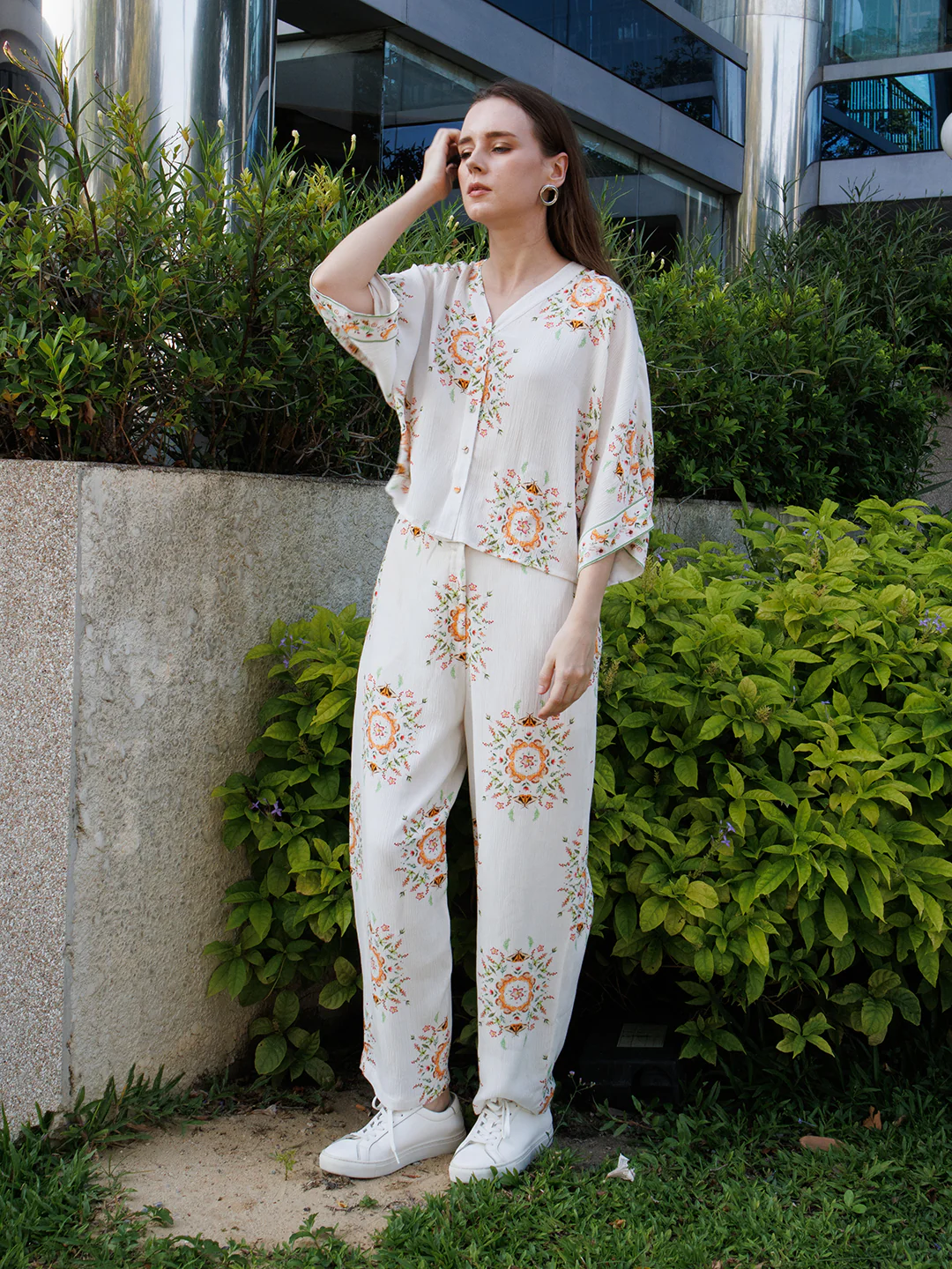 White Printed Parallel Trouser - Image 5