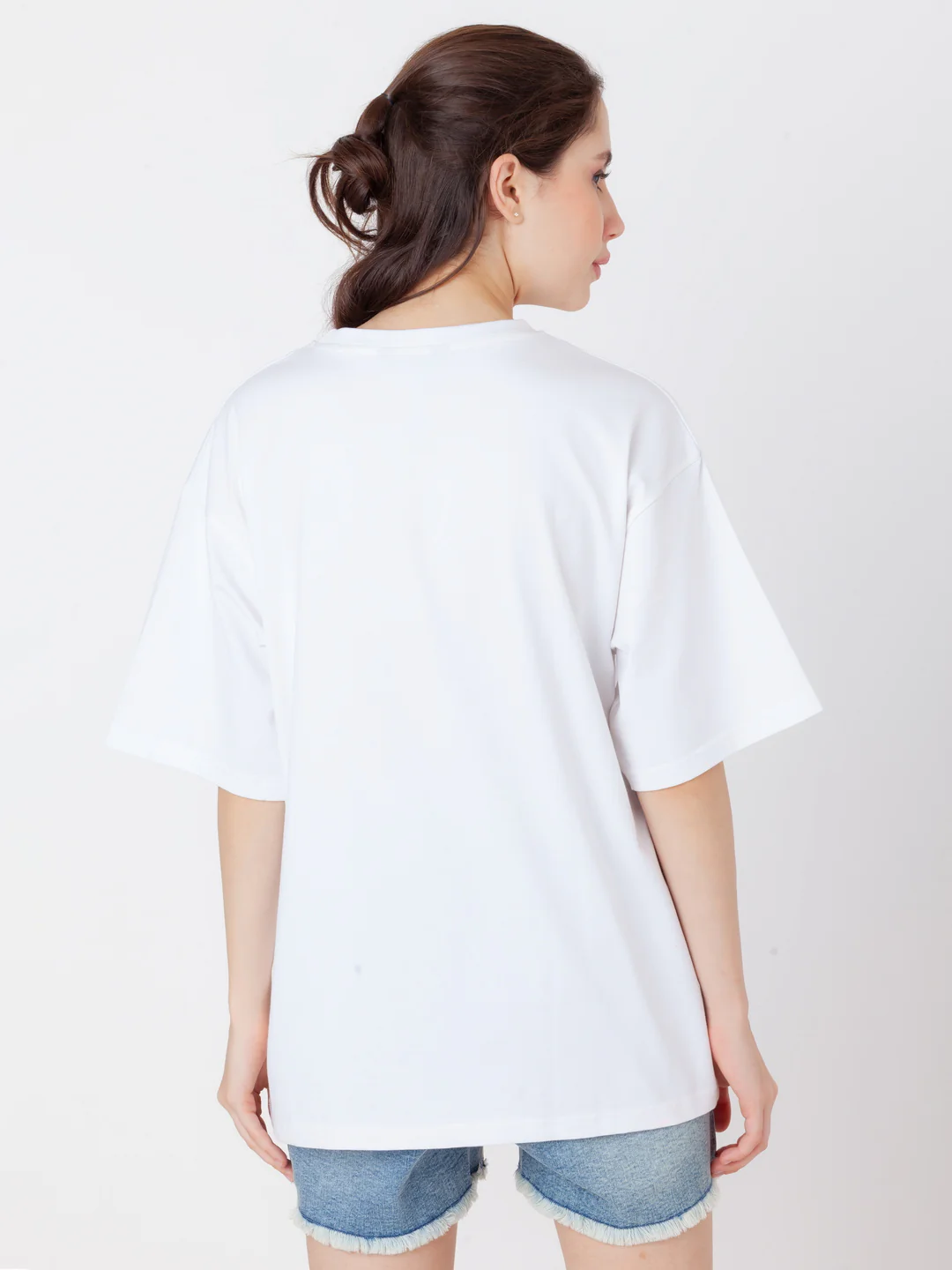 White Printed Regular T-Shirt - Image 4