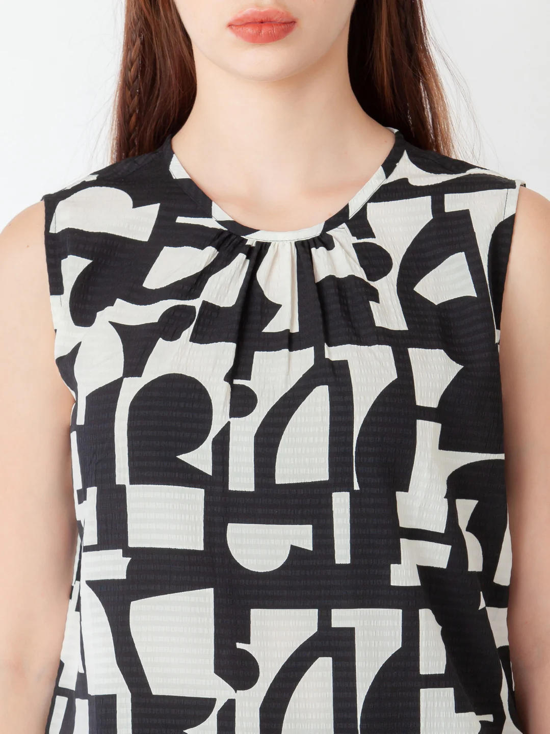 White Printed Regular Top - Image 6