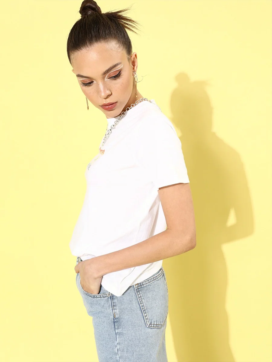 White Printed T-Shirt - Image 4