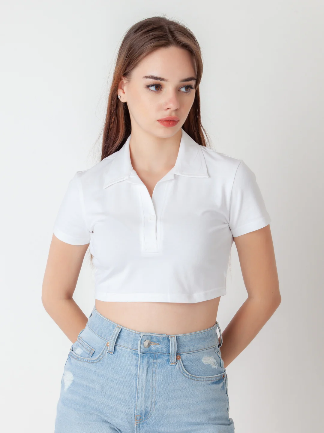White Solid Cropped T-Shirt - Image 3