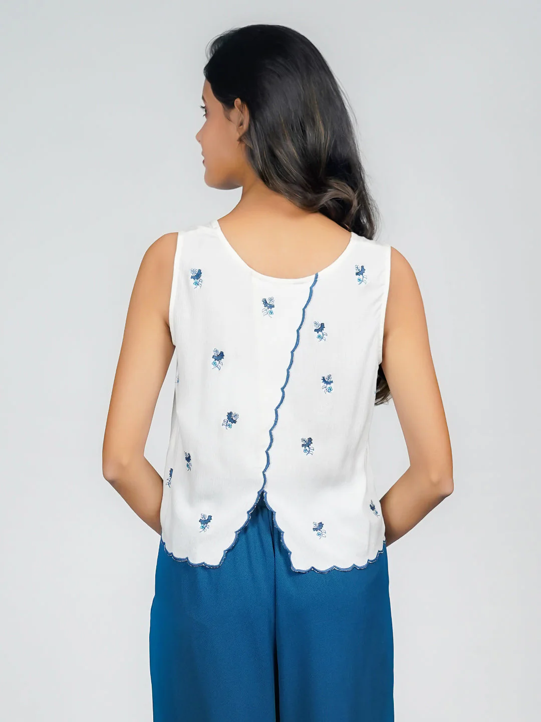 White Solid Embroidered Basic Top - Image 5