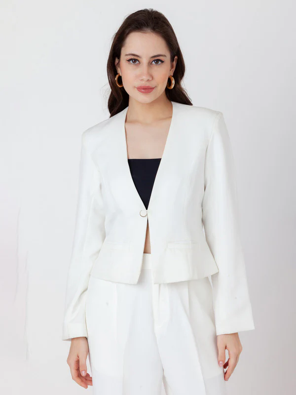 White Solid Fitted Blazer - Image 2