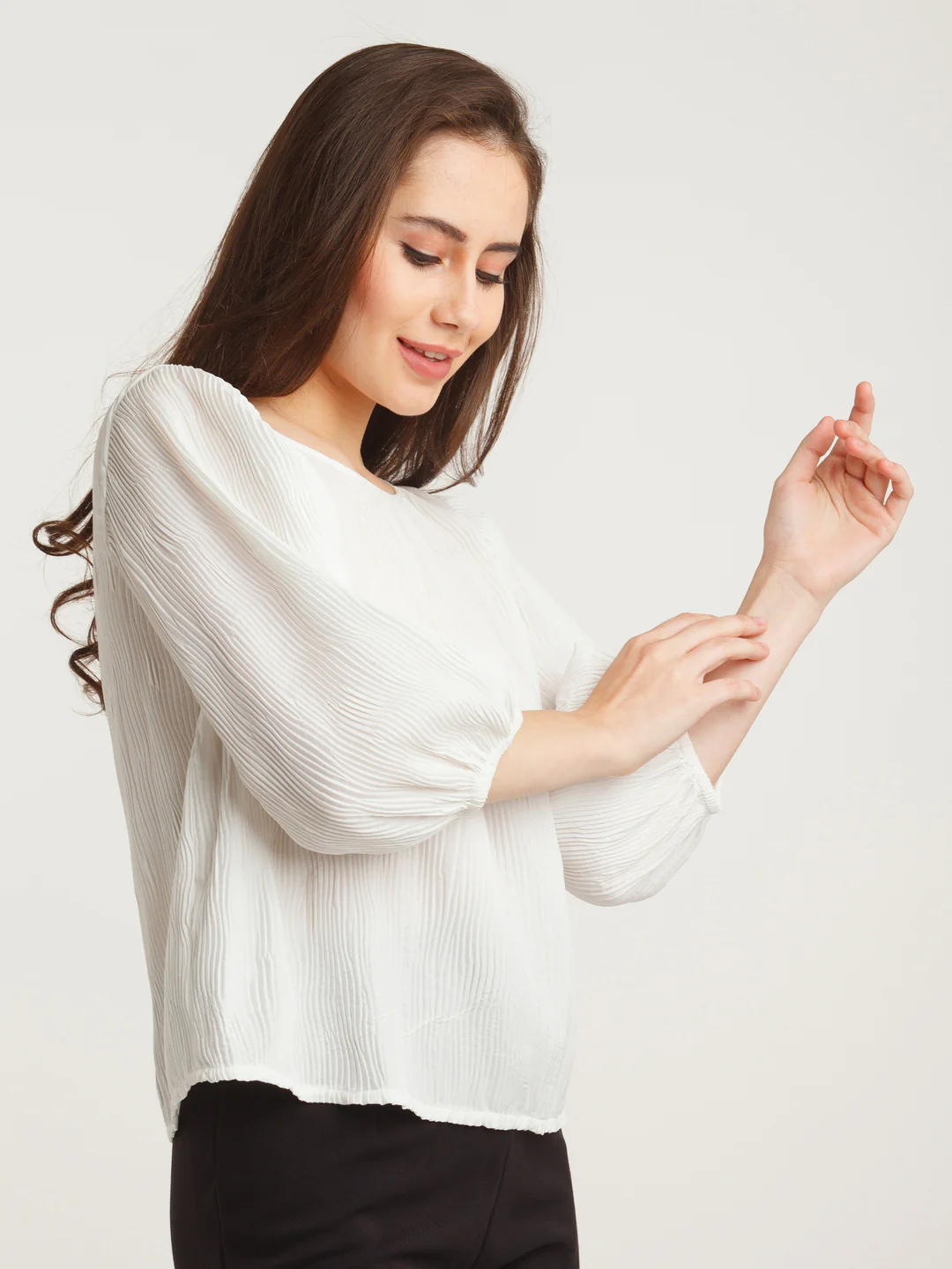 White Solid Pleated Top - Image 3