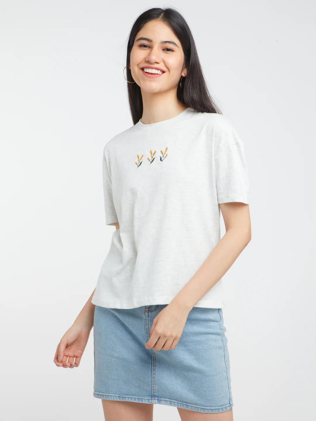 White Solid T-Shirt - Image 2