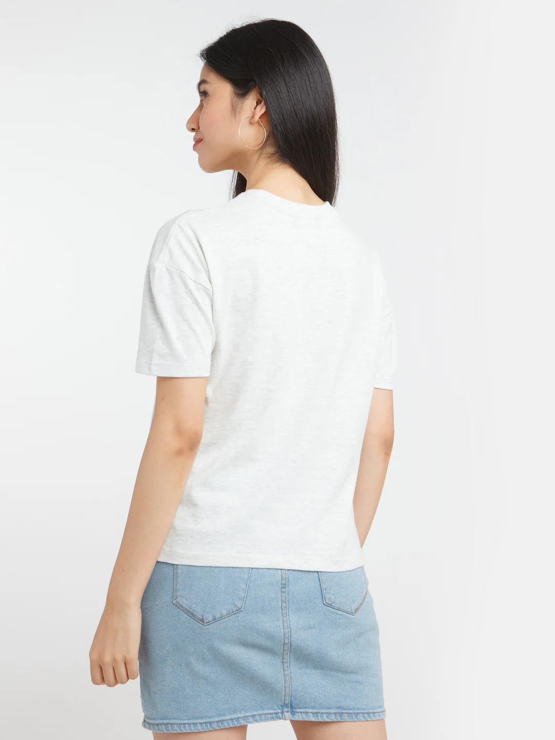 White Solid T-Shirt - Image 4