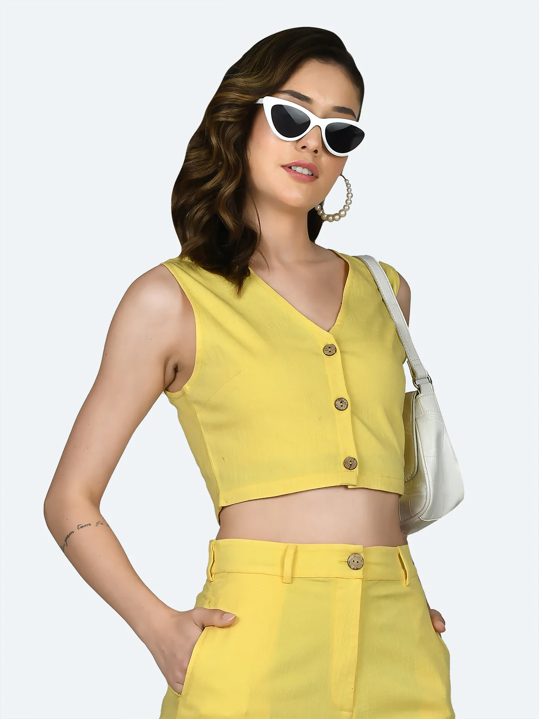Yellow Solid Buttoned Jacket - Image 3