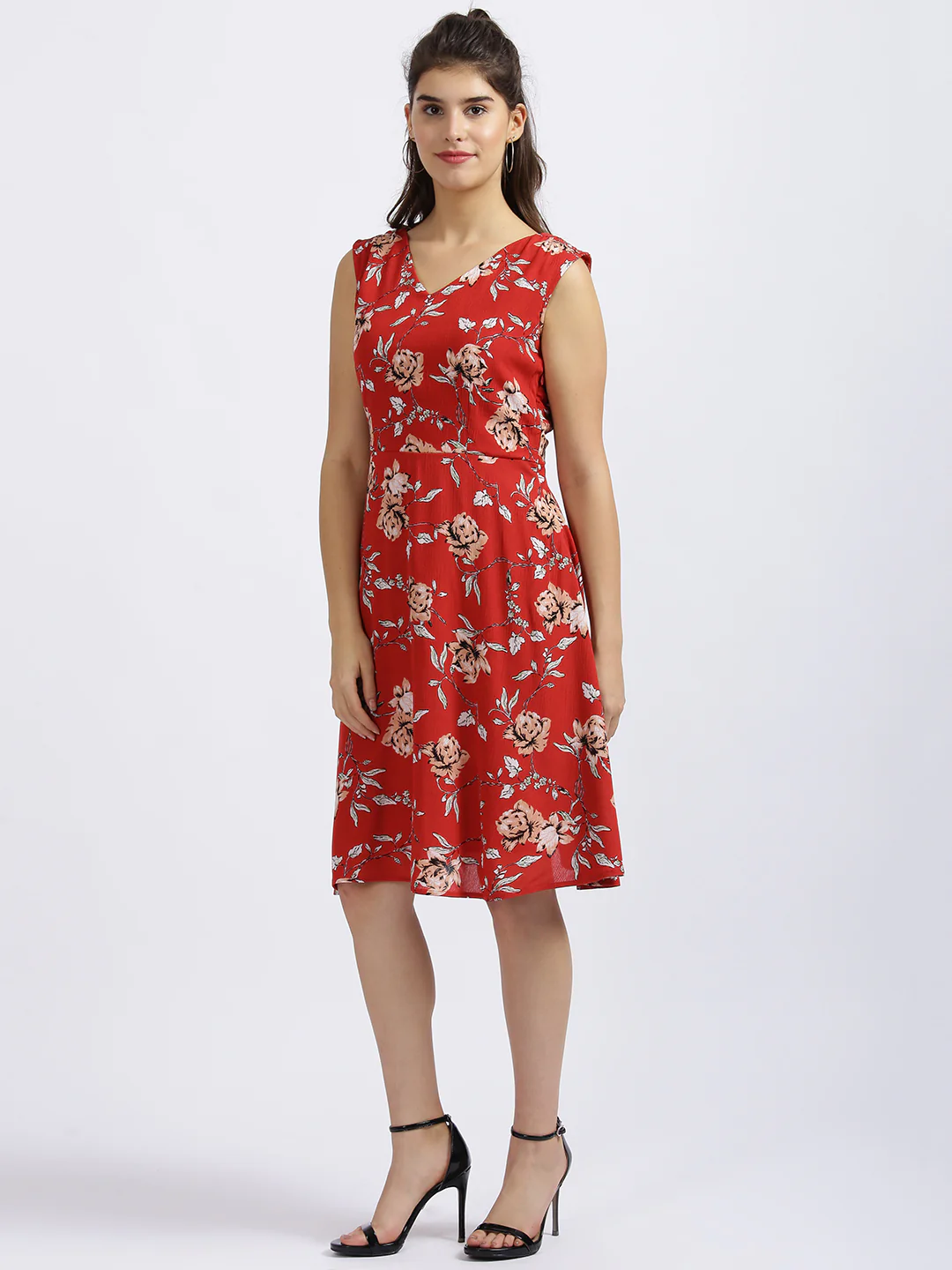 Red Floral Print Fit & Flare Dress - Image 2