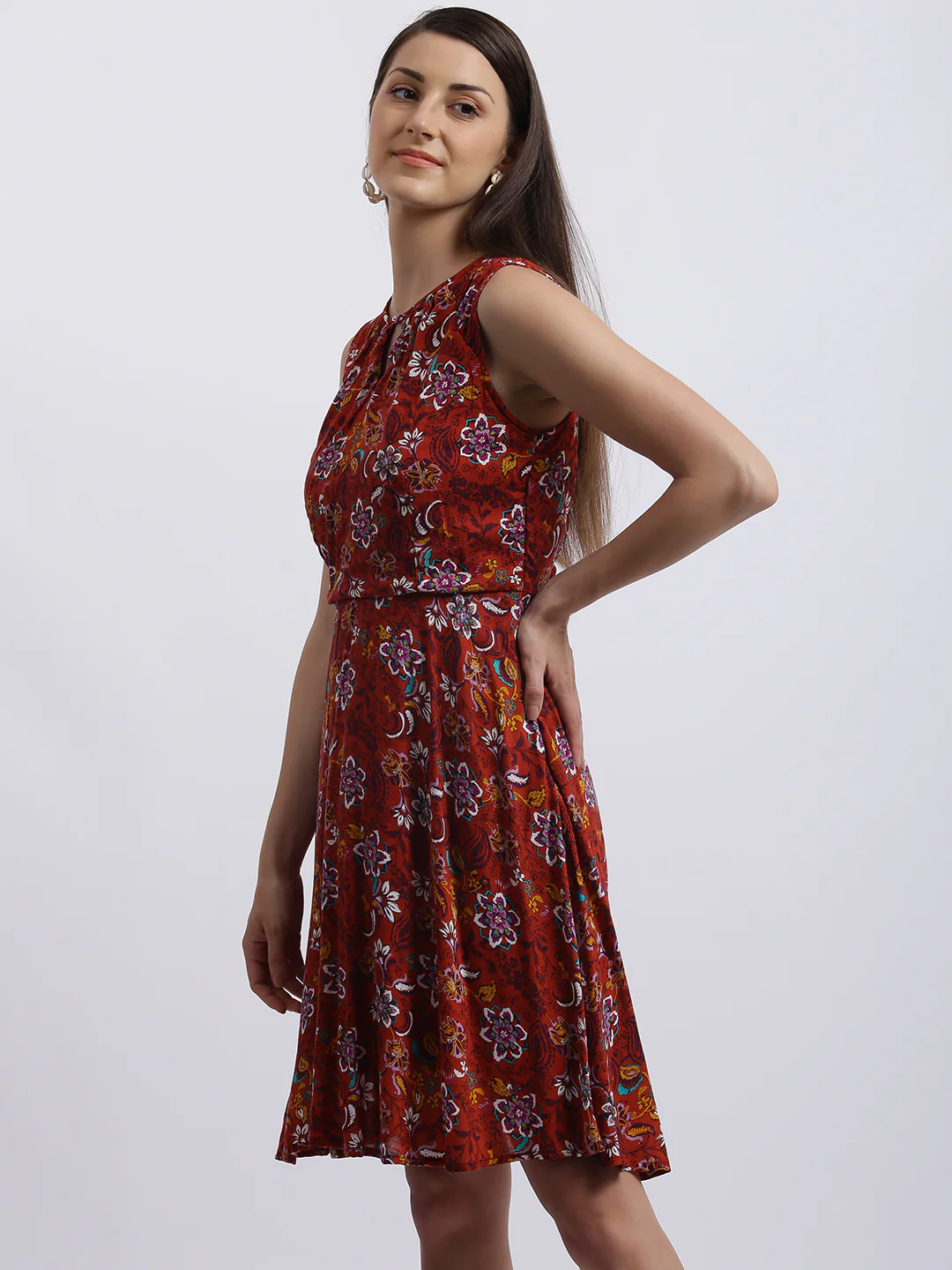 Rust Floral Print Gathered Dress - Image 3