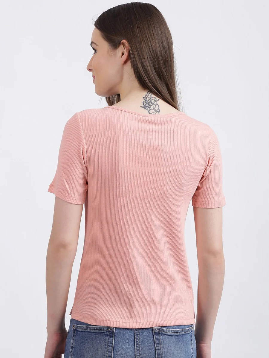 Pink Solid Regular T-Shirt - Image 5