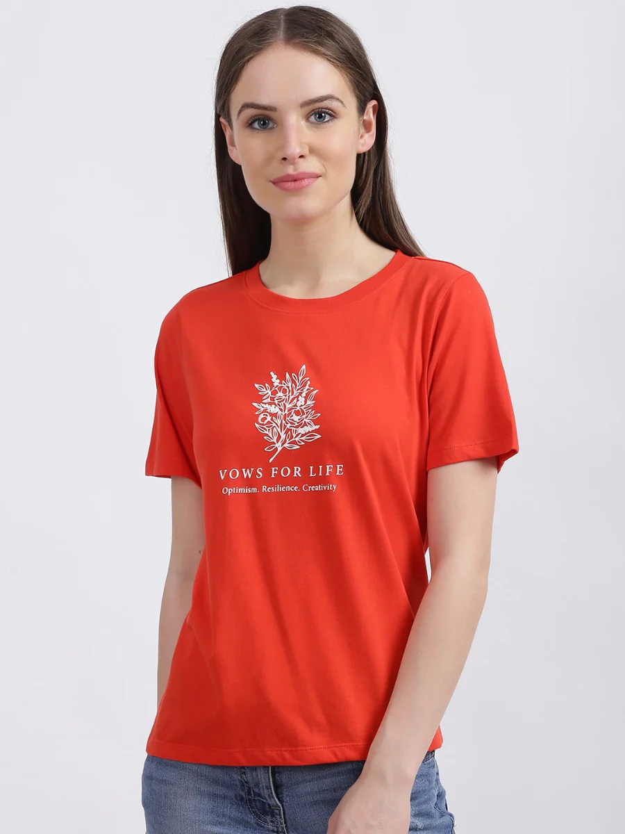 Red Graphic Regular T-Shirt - Image 5